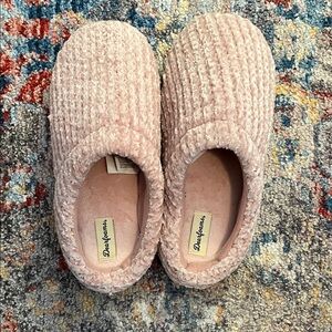 Dearfoams Pink Women's Slippers